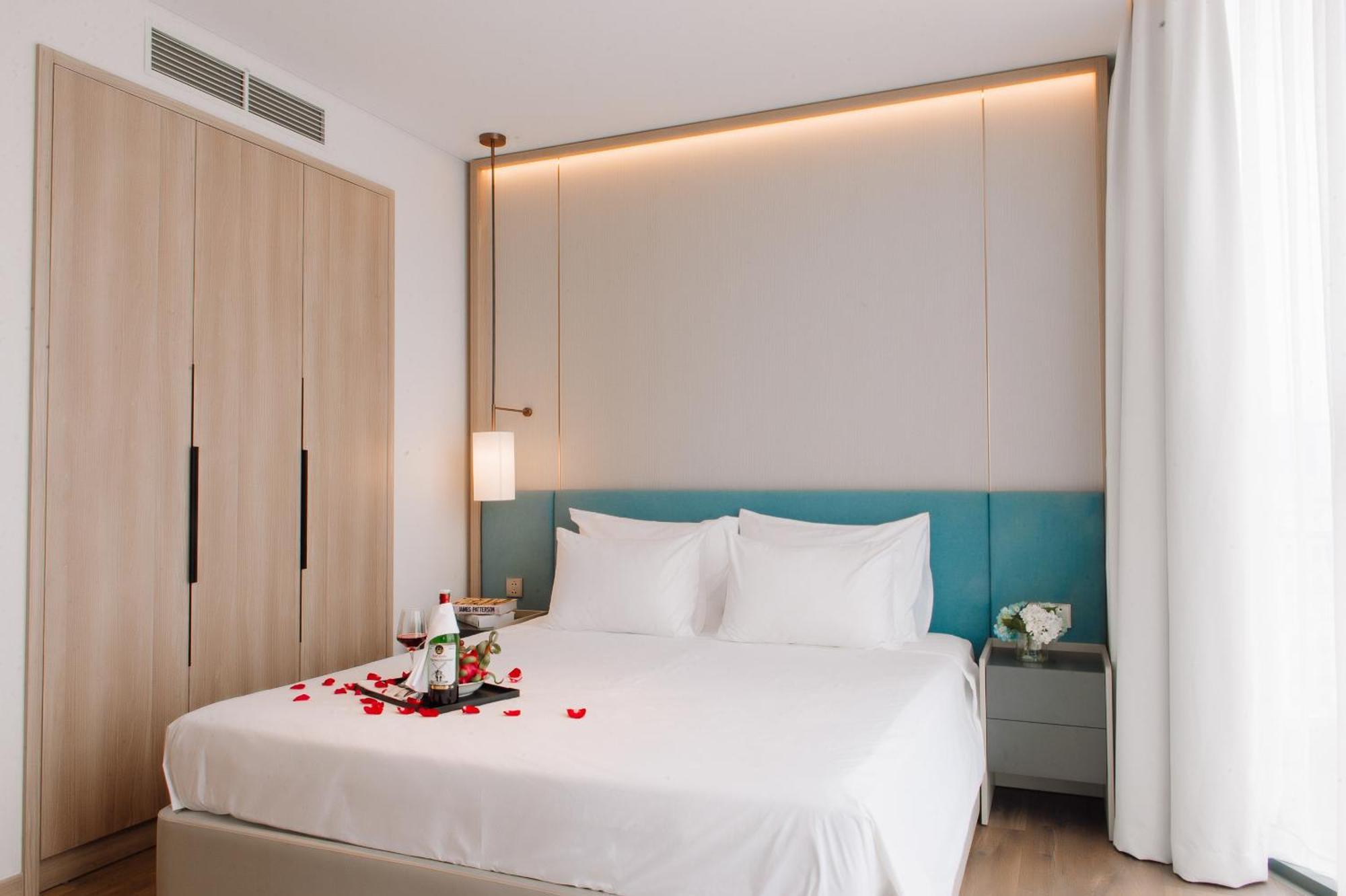 A La Carte Ha Long Apartment By The Beach Dış mekan fotoğraf